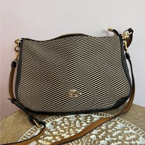 Coach Woven Crossbody Bag – Black & Tan – Adjustable Strap & shoulder strap.
